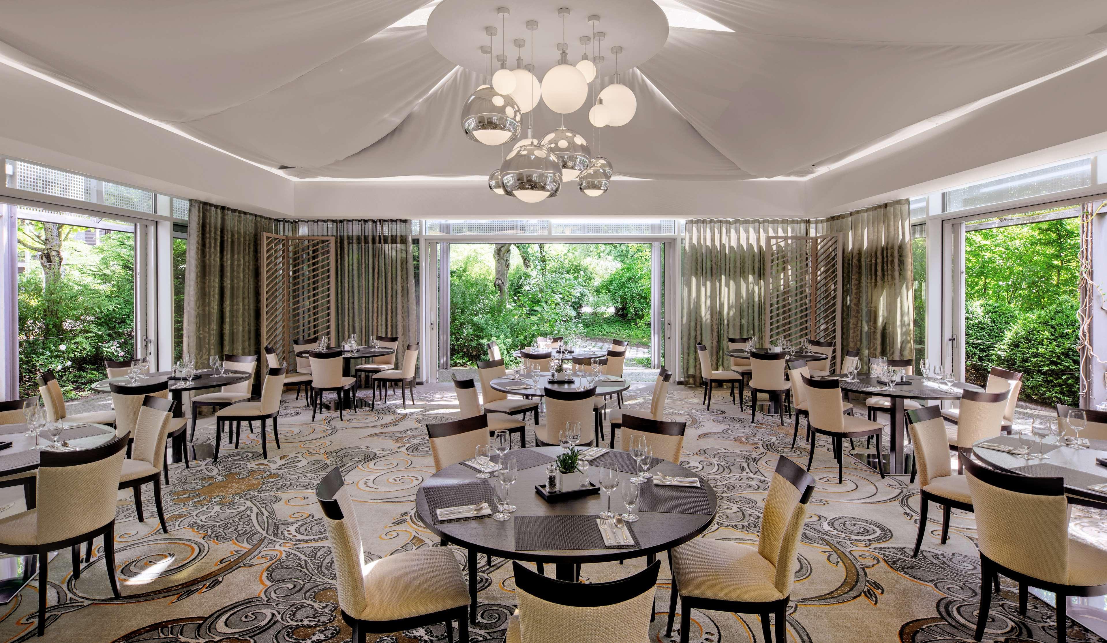 ฮิลตัน มิวนิค พาร์ค Hotel มิวนิก ภายนอก รูปภาพ