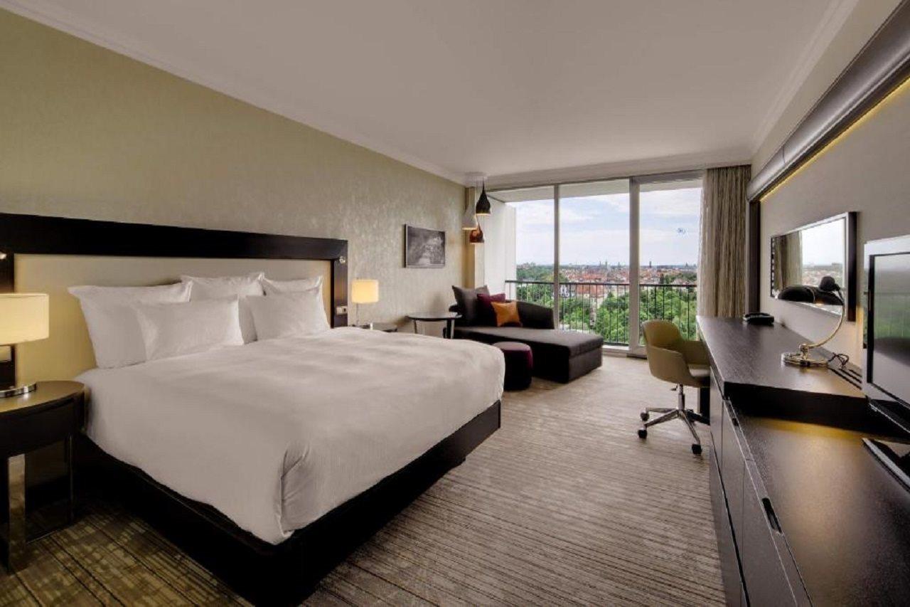 ฮิลตัน มิวนิค พาร์ค Hotel มิวนิก ภายนอก รูปภาพ